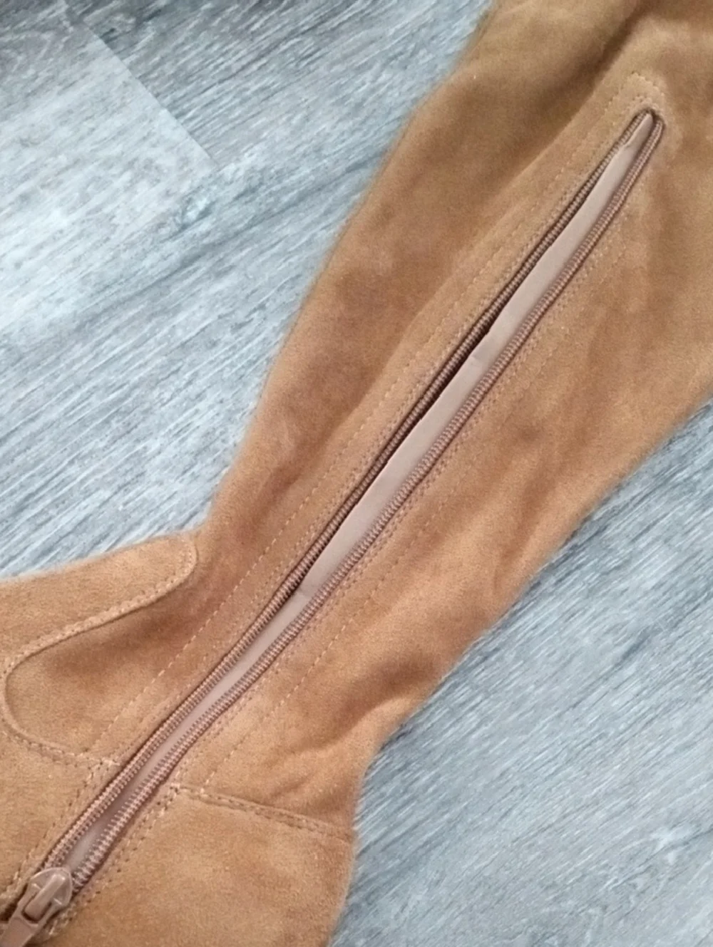 Forever 21 stylish women